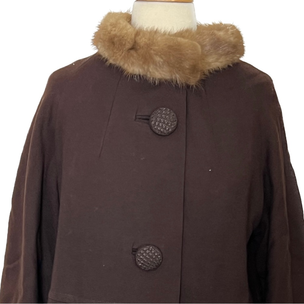 Vintage 1960s Brown 3/4 Sleeve Swing Coat with Mink and Knit Buttons - Large.